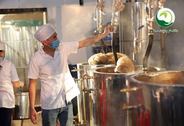 chiết suất nghiên liệu kem bôi da thuần mộc thanh mộc hương